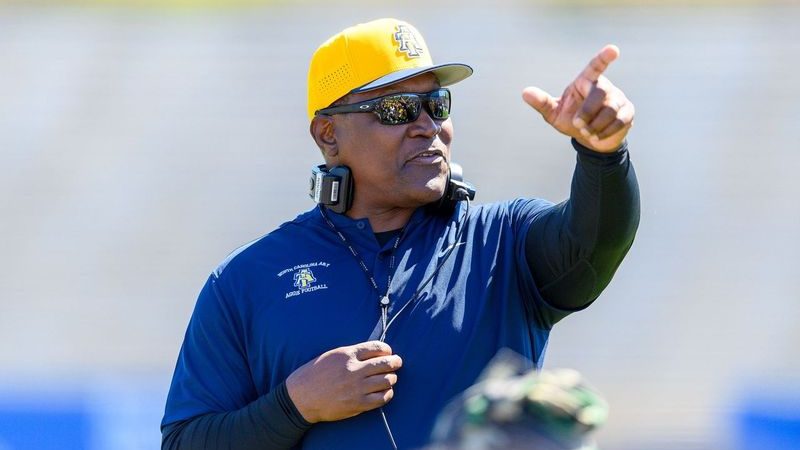 Head Coach Salaries - Vincent Brown