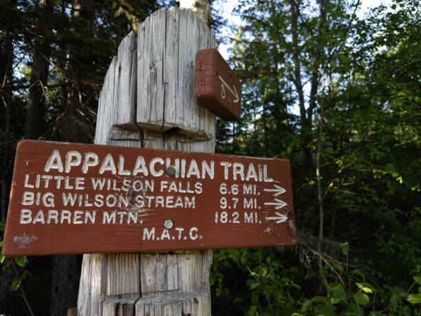 sign on the appalachian trail in maine - appalachian stock pictures, royalty-free photos & images