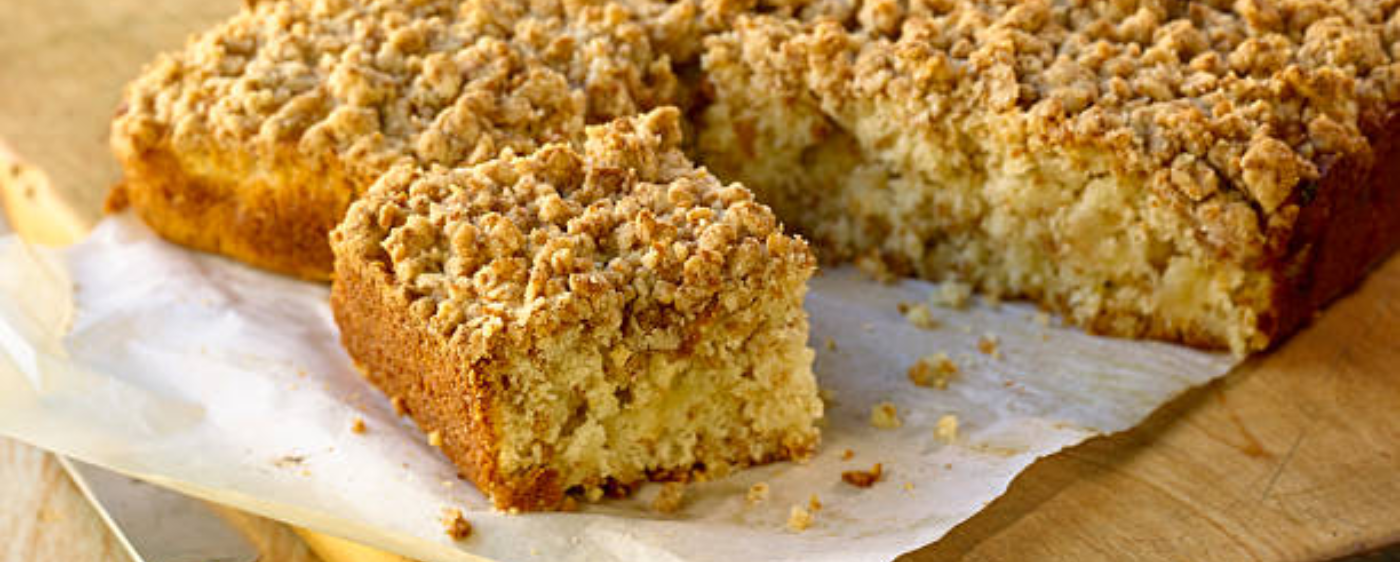 Apple Crumble Coffee Cake